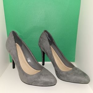 NWOT Lauren Conrad Heels